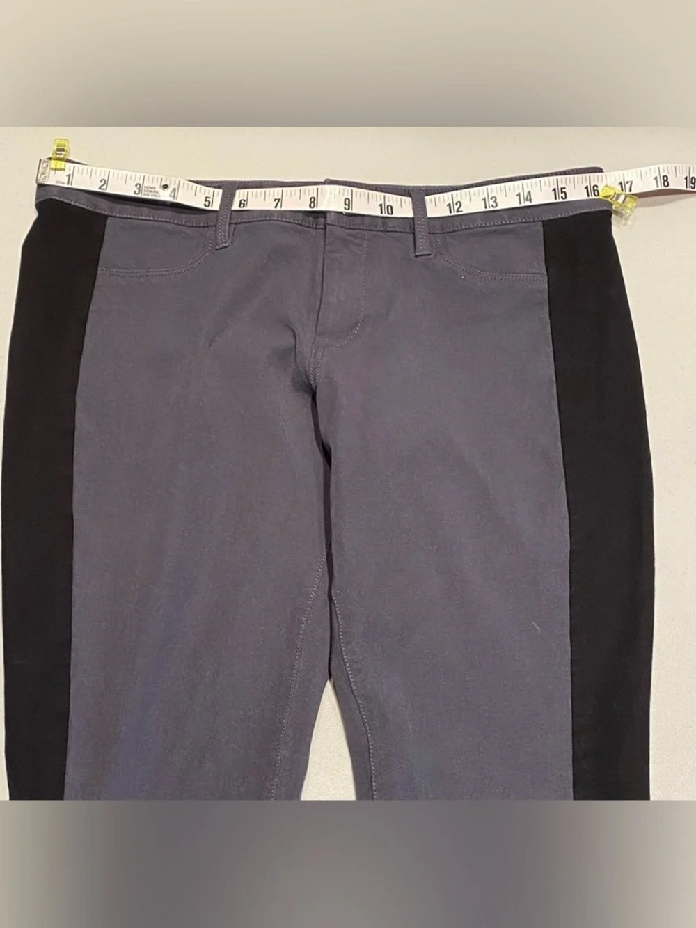 Banana Republic Sloan-Fit Side-Stripe Skinny Ankle Pant, size 8